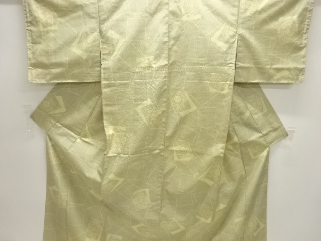 色紙に花模様織出し十日町紬着物